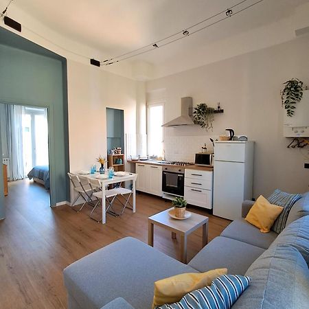 Mareroma32 - Tourist Rental ลิโด ดิ ออสเตีย ภายนอก รูปภาพ