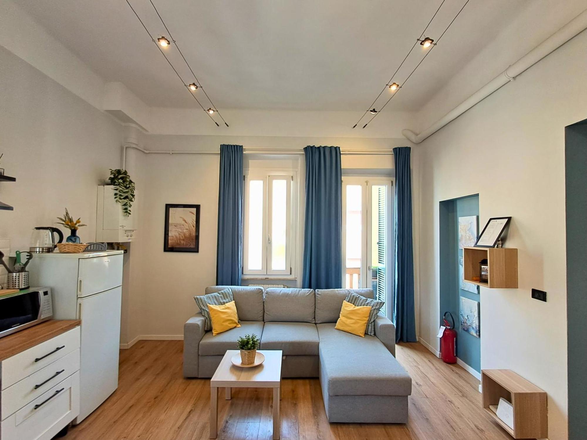 Mareroma32 - Tourist Rental ลิโด ดิ ออสเตีย ภายนอก รูปภาพ